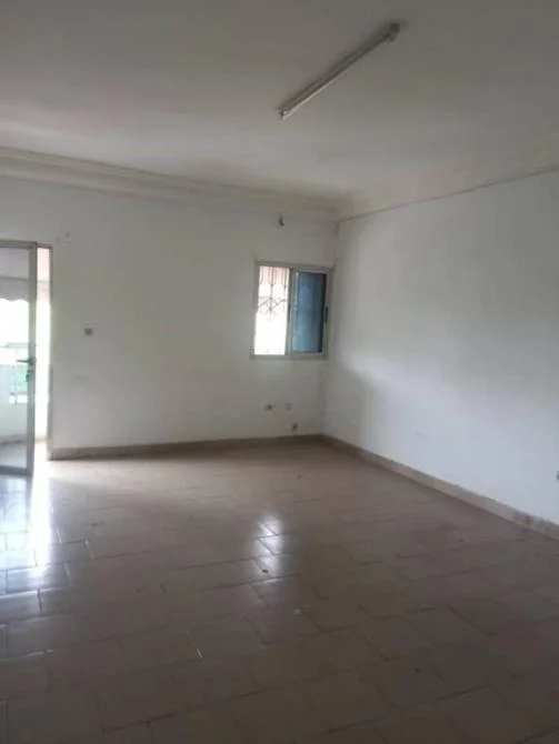 LOUER APPARTEMENT SALY